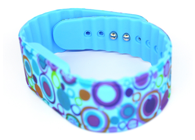 RFID硅膠腕帶(凹凸扣)